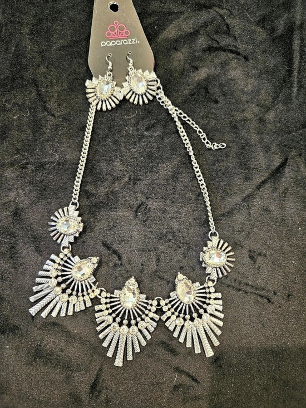 paparazzi Gorgeously Glacial - White Silver Crystal Necklace Set